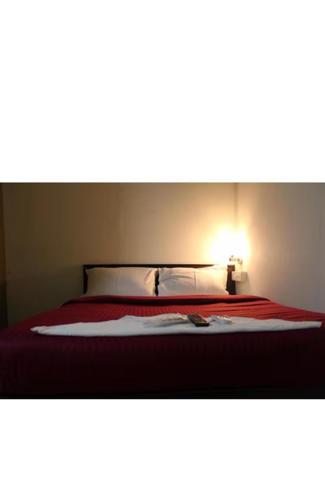 Hotel Saffron Inn Mumbai Dış mekan fotoğraf