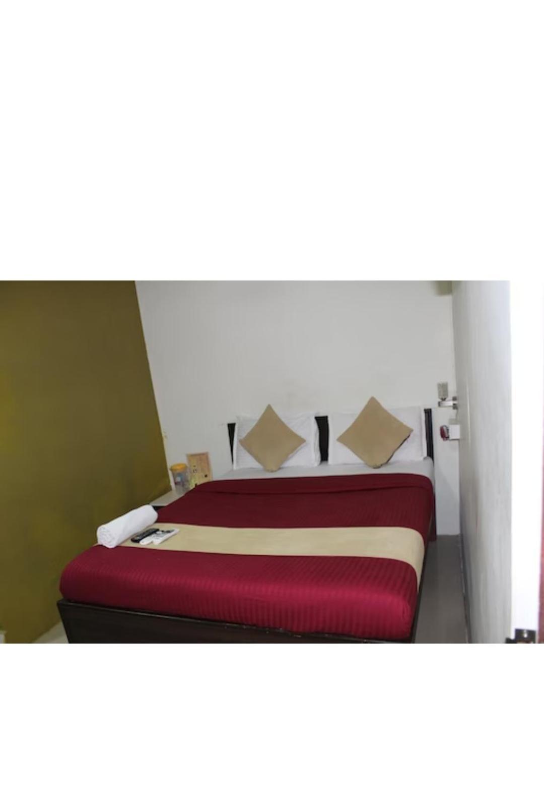 Hotel Saffron Inn Mumbai Dış mekan fotoğraf